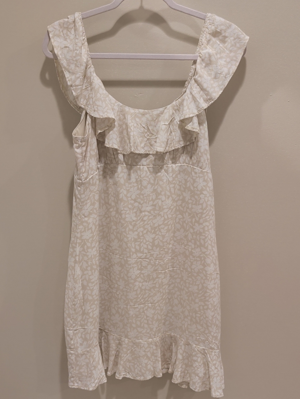 Abercrombie & Fitch Cream Floral Ruffle Mini Dress Size M